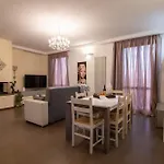 Bully Apartment *