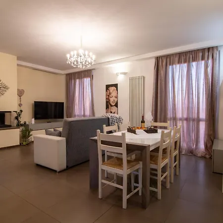 Bully Apartment *